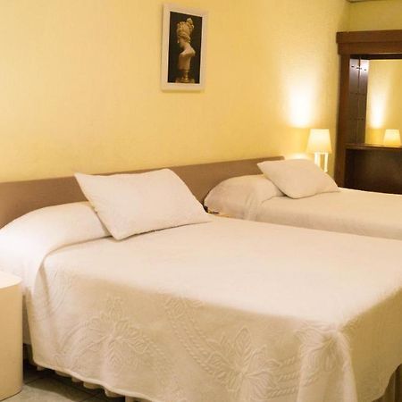 Hotel Grecia Real サンサルバドル エクステリア 写真