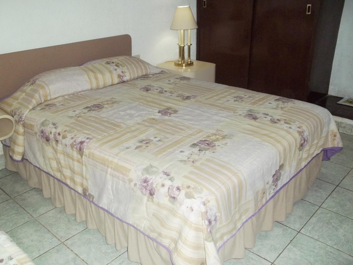 Hotel Grecia Real サンサルバドル エクステリア 写真