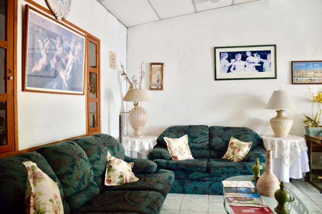 Hotel Grecia Real サンサルバドル エクステリア 写真