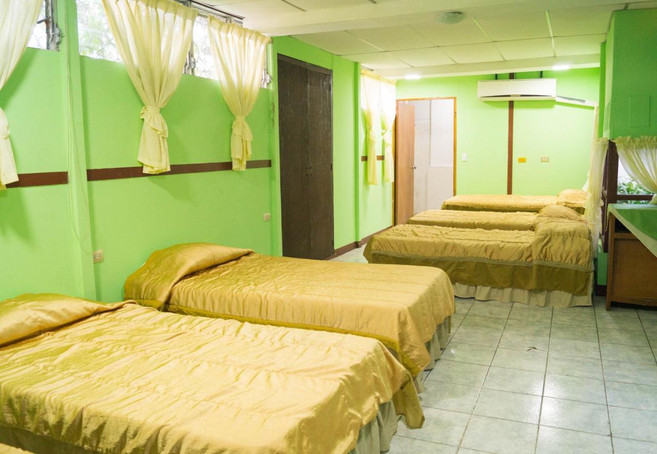 Hotel Grecia Real サンサルバドル エクステリア 写真