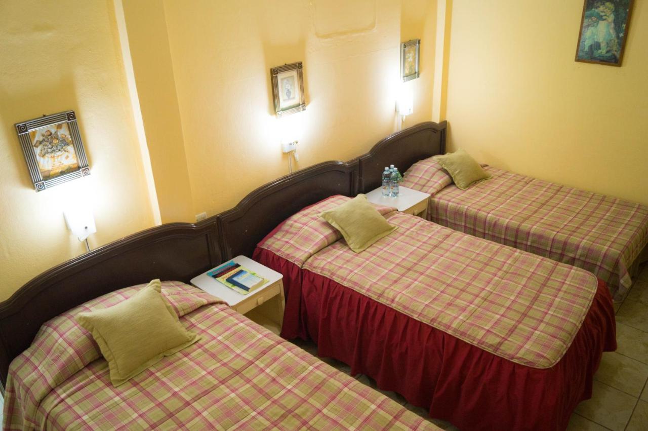 Hotel Grecia Real サンサルバドル エクステリア 写真