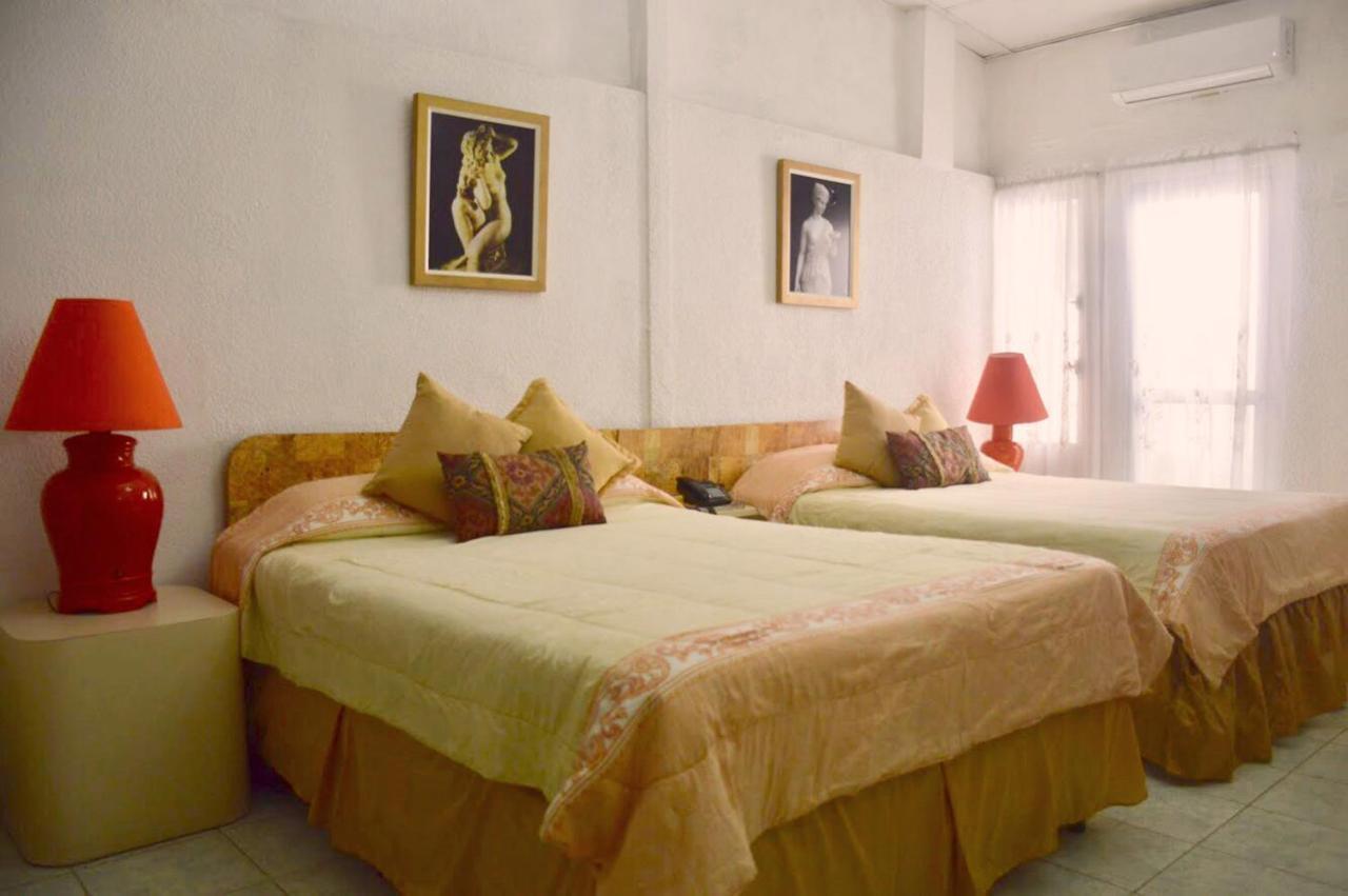 Hotel Grecia Real サンサルバドル エクステリア 写真
